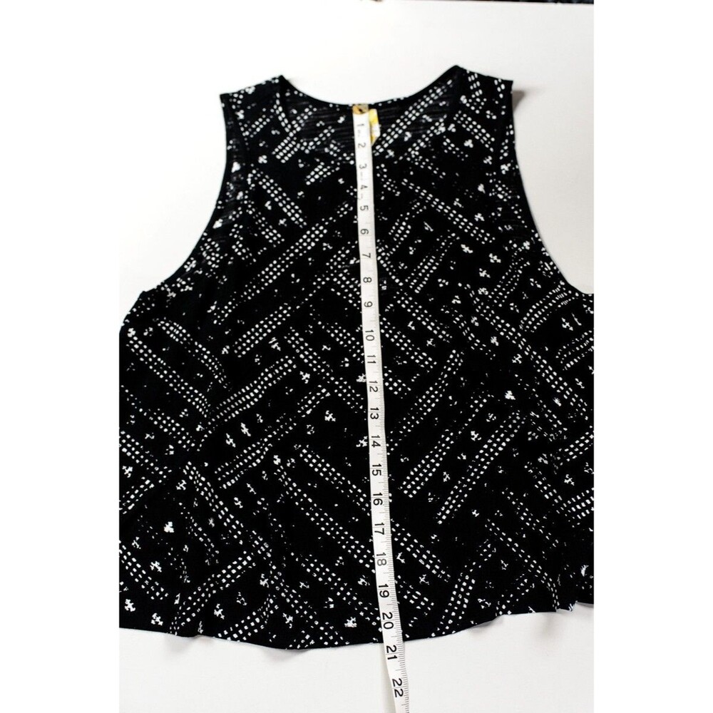 Free People Tank SZ XS Black And White Aztec Cut Out Top - Picture 5 of 6